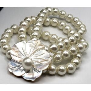 Vintage 50s Hollywood Abalone simulated Pearl Bracelet 7in and 1in wide